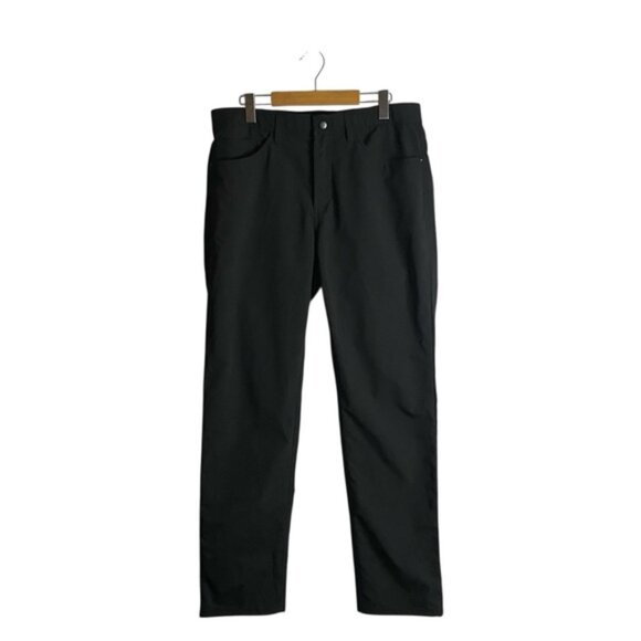 Kirkland Signature Men's Black 5-Pocket Performance Straight Fit Pant - Picture 1 of 8